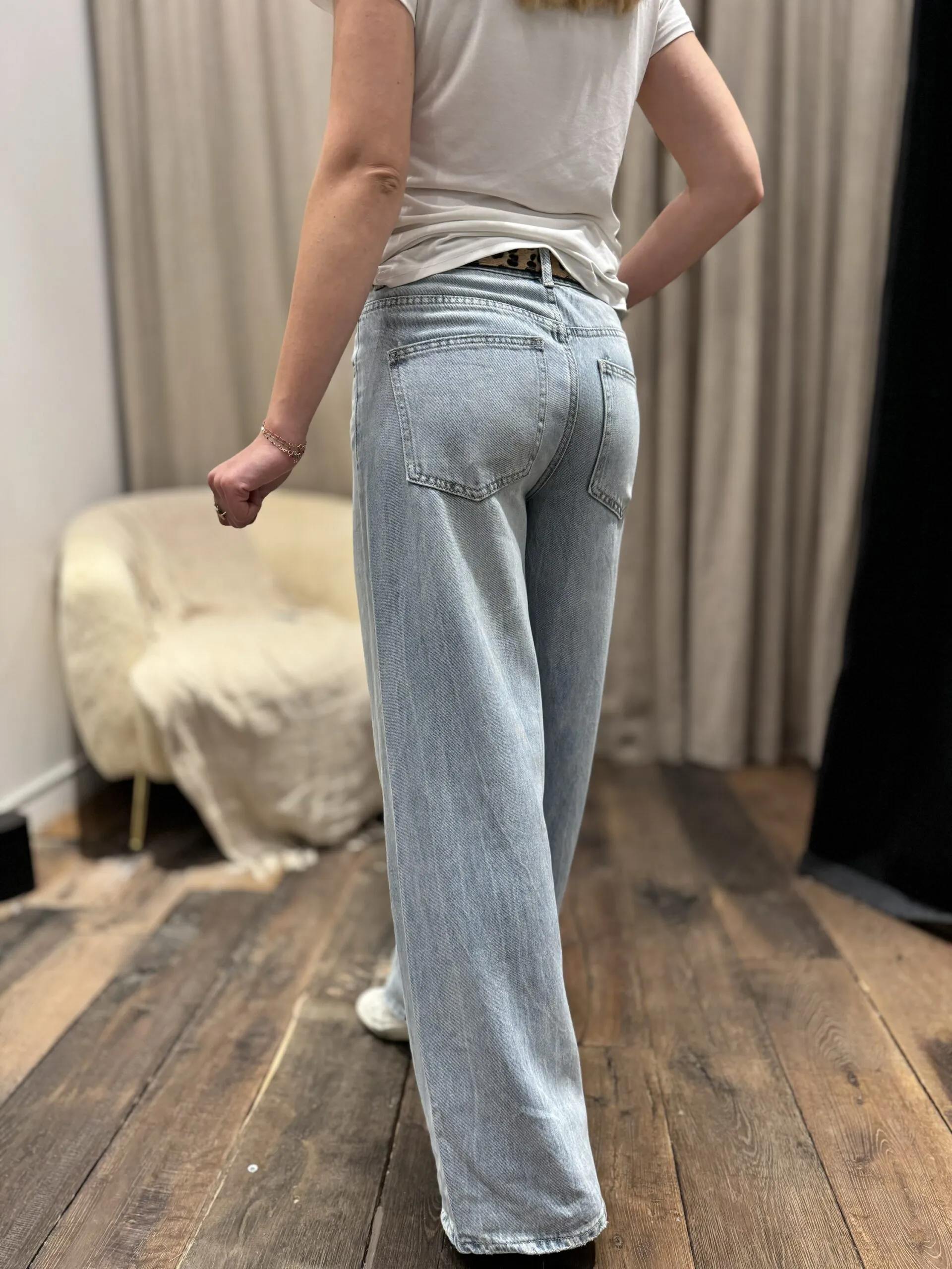 Jeans « marcel » clair | Concept Store En Ligne | Jade & Lisa